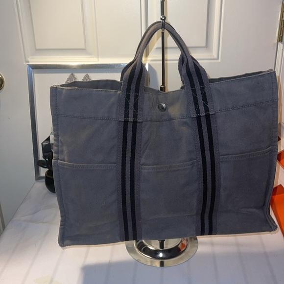 HERMES Fourre Tout MM Canvas Tote Handbag Gray GUC - Picture 4 of 13